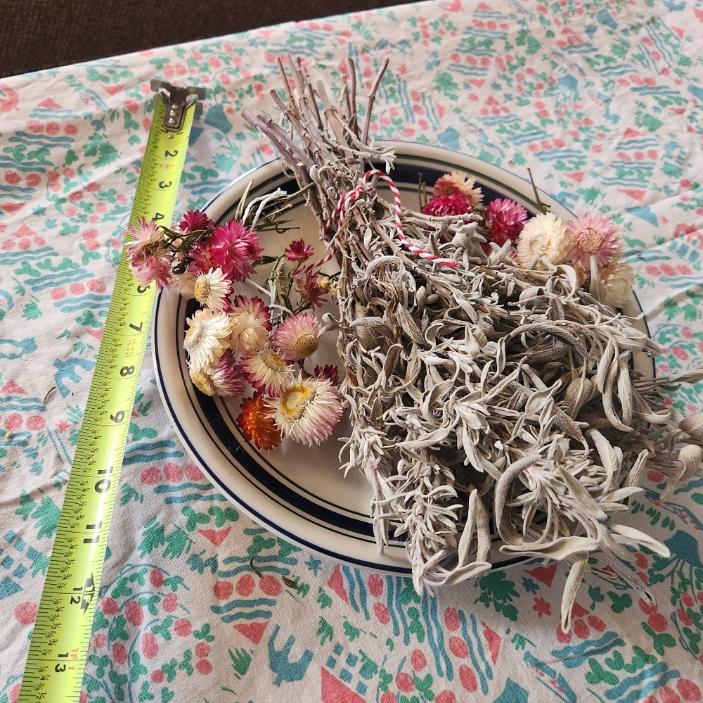 Real Fragile Dried Sage And Strawflowers